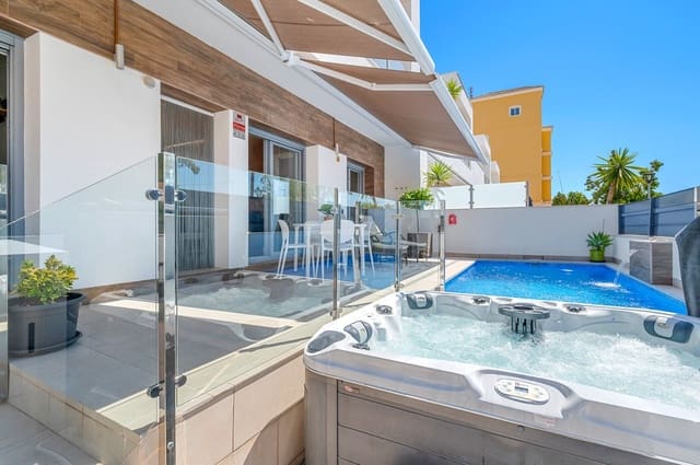 3 soverom Hus til salgs i Formentera del Segura med svømmebasseng - € 329 000 (Ref: 9808553)