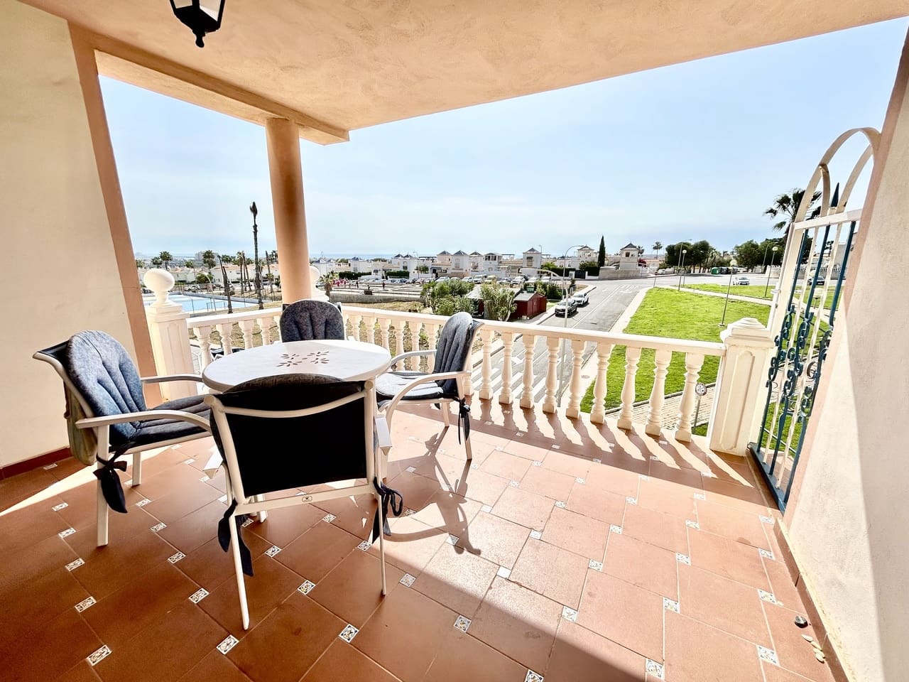 2 slaapkamer Appartement te koop in Los Altos met zwembad - € 185.000 (Ref: 9809771)