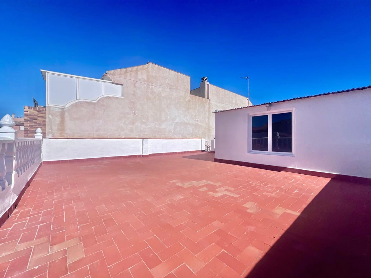4 bedroom Apartment for sale in Pilar de la Horadada - € 219,000 (Ref: 9812417)