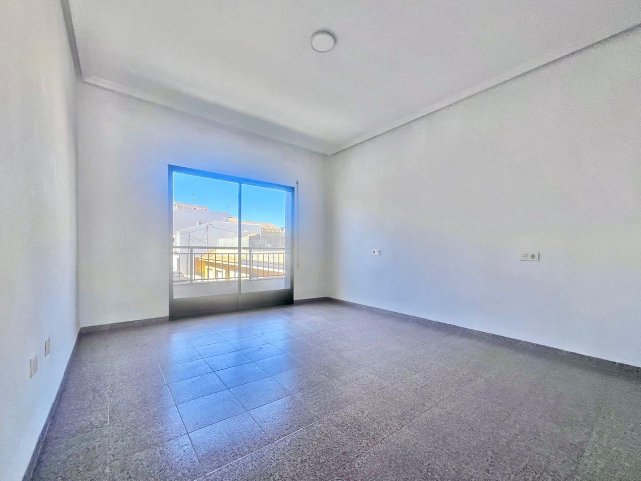 4 bedroom Apartment for sale in Pilar de la Horadada - € 219,000 (Ref: 9812417)
