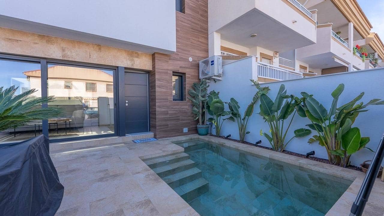 2 quarto Bungalow para venda em San Pedro del Pinatar com piscina - 279 900 € (Ref: 9813261)