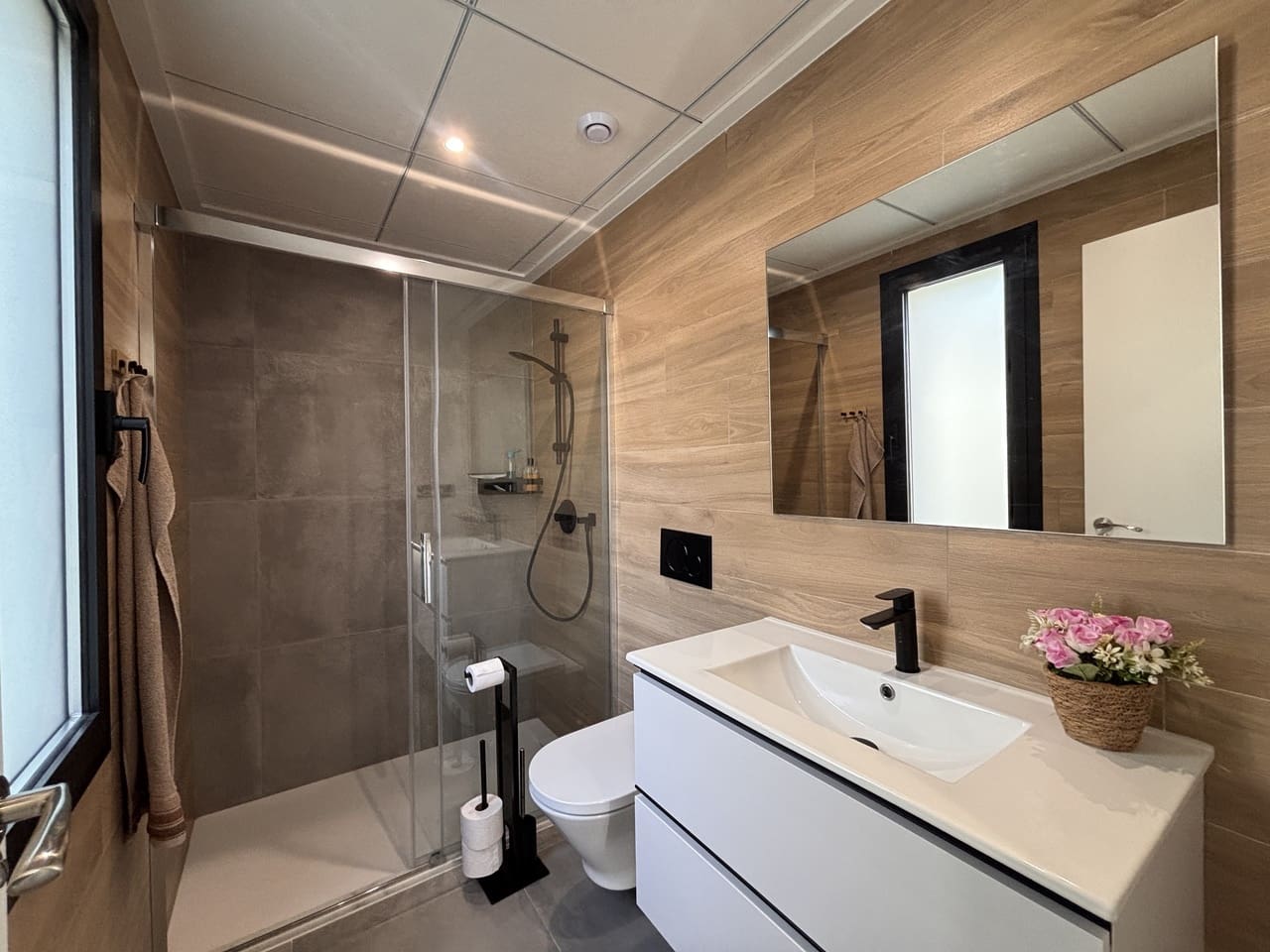 2 slaapkamer Villa te koop in Villamartin met zwembad garage - € 434.950 (Ref: 9815001)