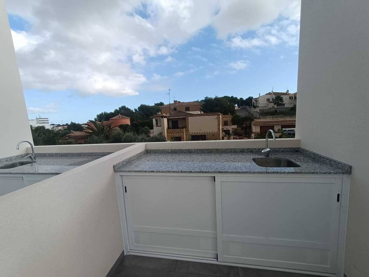 2 slaapkamer Villa te koop in Villamartin met zwembad garage - € 434.950 (Ref: 9815001)