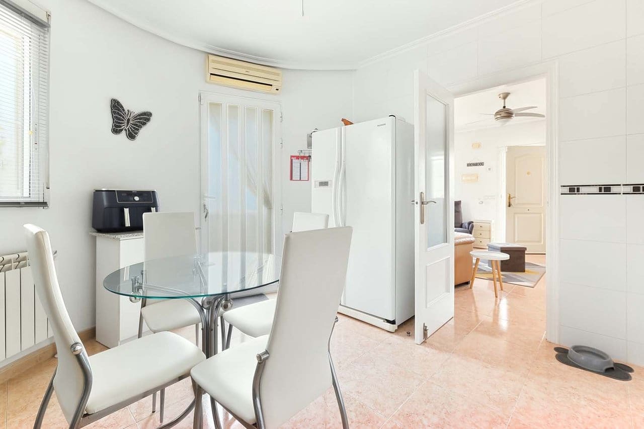 4 Zimmer Villa zu verkaufen in Pinar de Campoverde mit Pool - 329.950 € (Ref: 9815722)