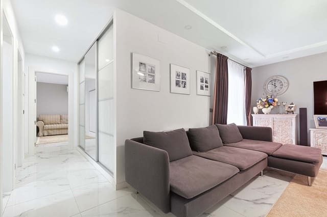 4 camera da letto Villa in vendita in Pinar de Campoverde, Pilar de la Horadada con piscina - 499.000 € (Rif: 9815723)