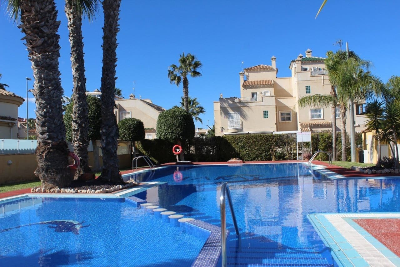 3 soverom Hus til salgs i Villamartin - € 235 000 (Ref: 9815725)