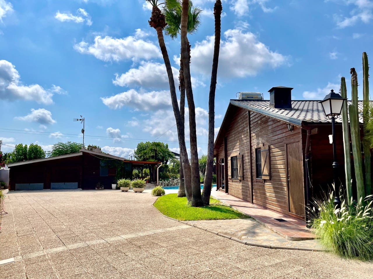 Chalet de 4 habitaciones en San Fulgencio en venta con piscina - 476.000 € (Ref: 9816068)
