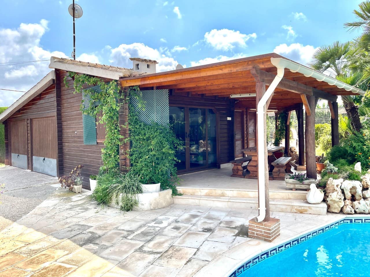 Chalet de 4 habitaciones en San Fulgencio en venta con piscina - 476.000 € (Ref: 9816068)