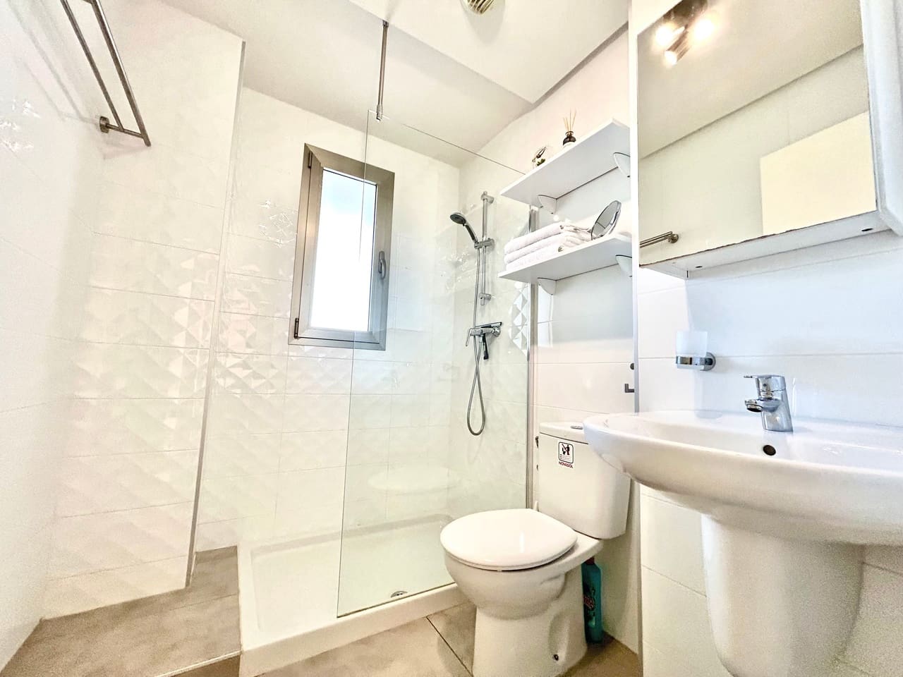 2 Zimmer Apartment zu verkaufen in Los Dolses mit Pool Garage - 220.000 € (Ref: 9818451)