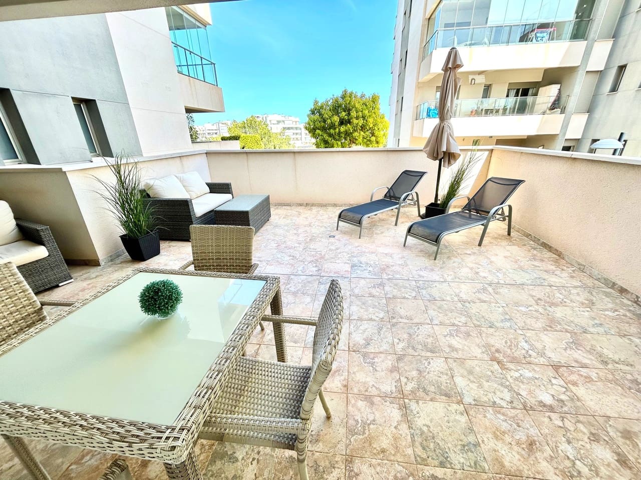 2 Zimmer Apartment zu verkaufen in Los Dolses mit Pool Garage - 220.000 € (Ref: 9818451)