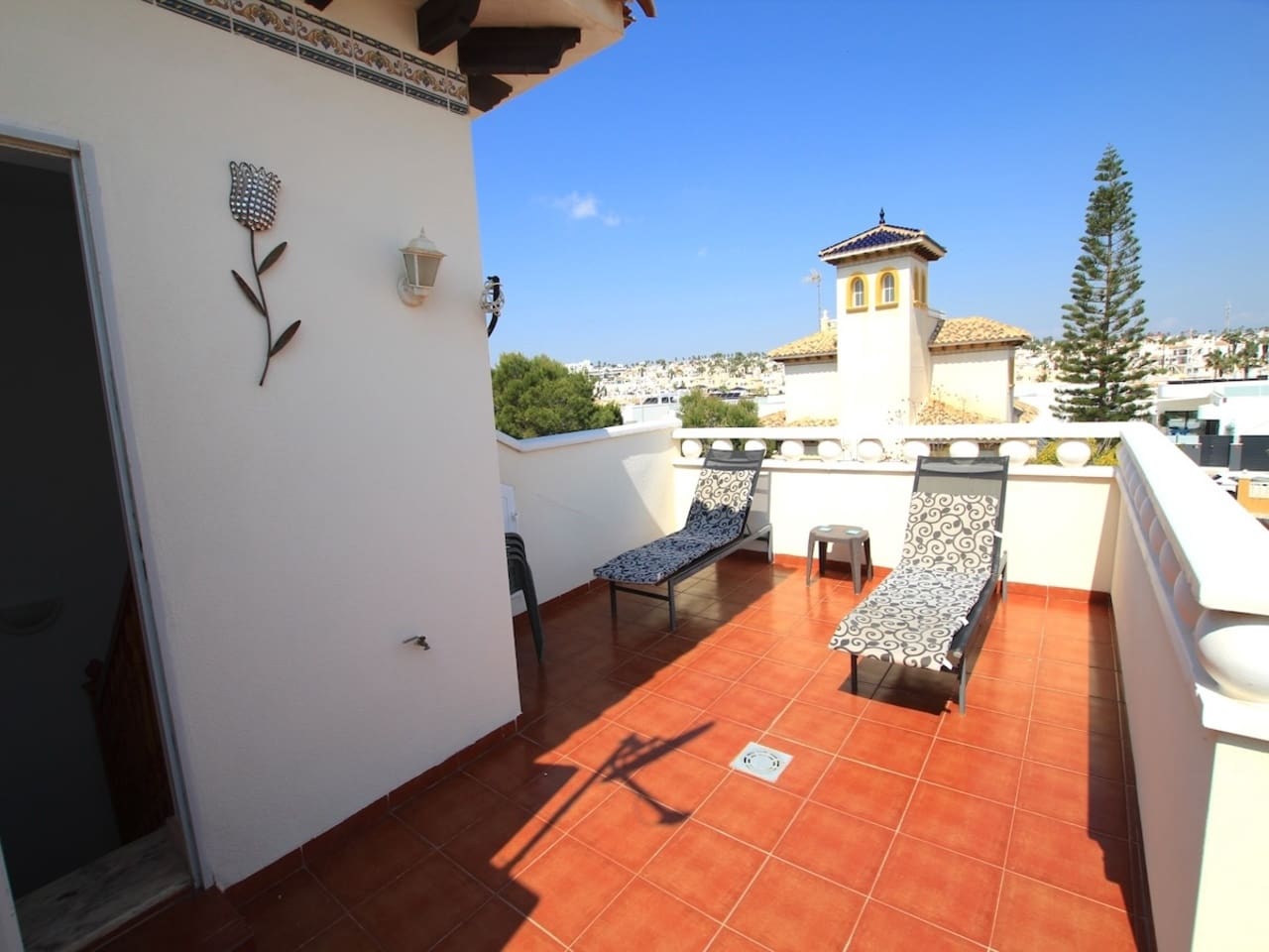 2 bedroom Townhouse for sale in Cabo Roig - € 235,000 (Ref: 9820221)