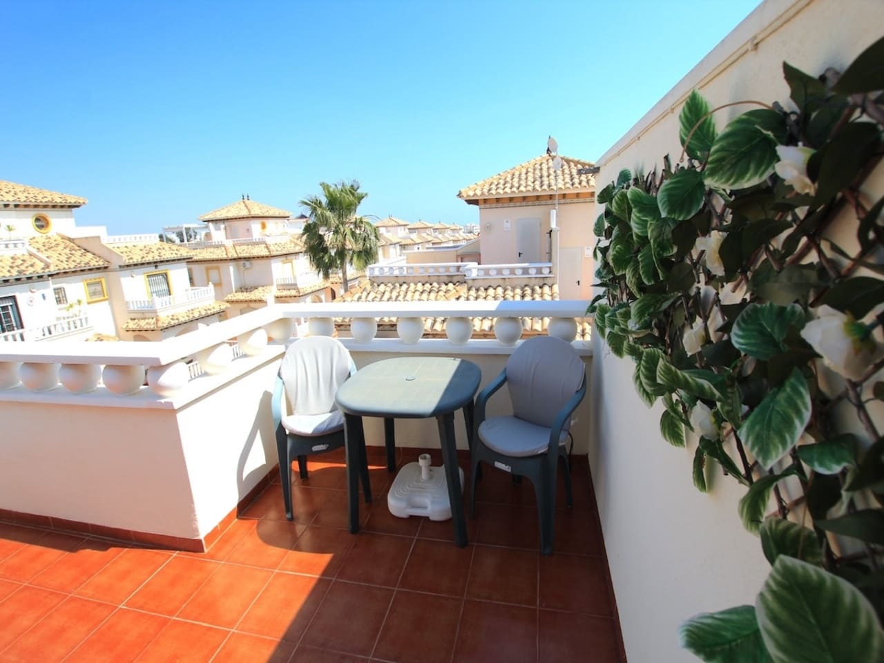 2 bedroom Townhouse for sale in Cabo Roig - € 235,000 (Ref: 9820221)