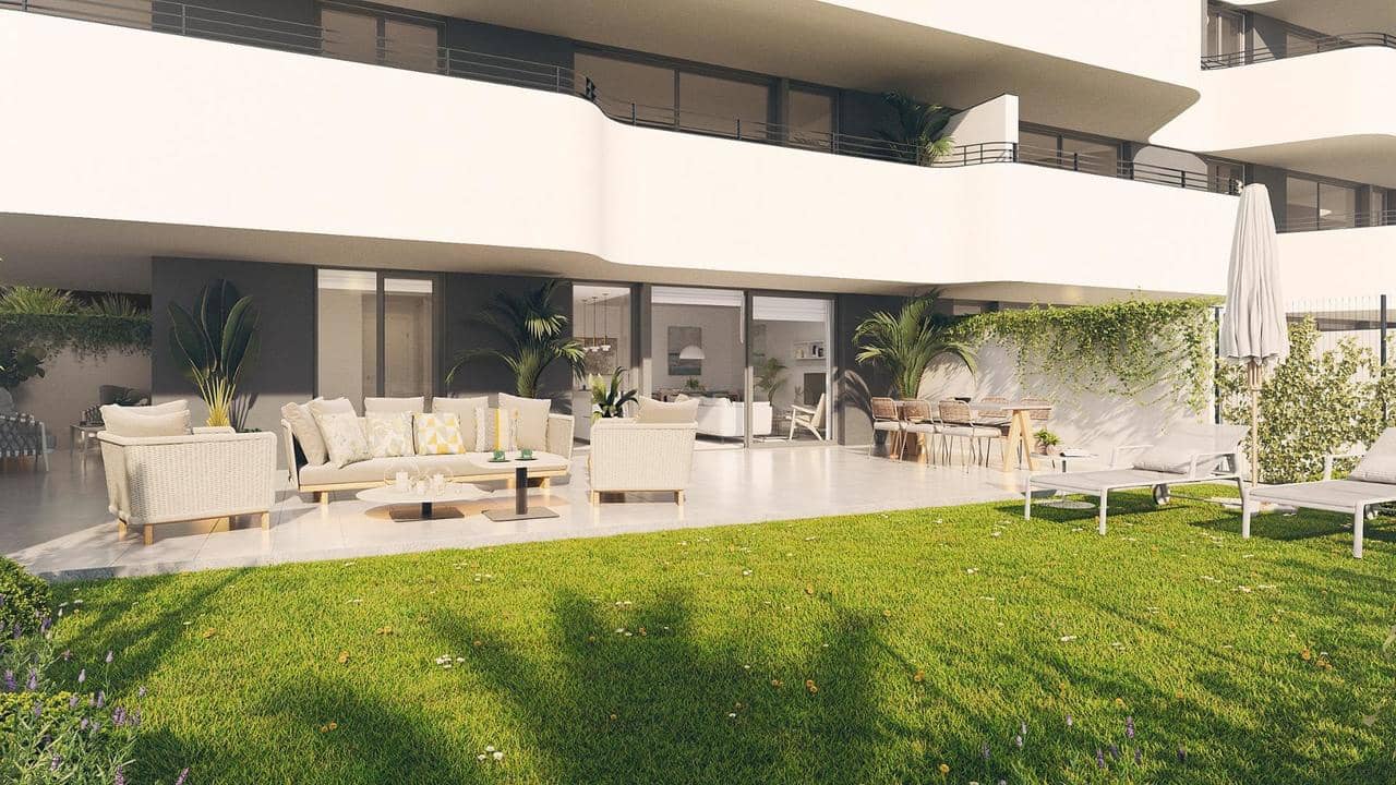 2 bedroom Apartment for sale in Torremolinos with pool - € 636,000 (Ref: 9823143)