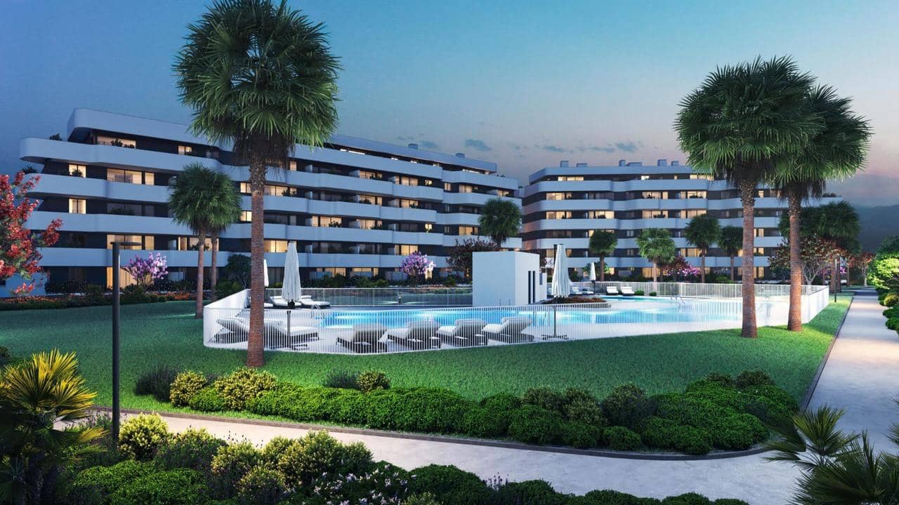 2 bedroom Apartment for sale in Torremolinos with pool - € 636,000 (Ref: 9823143)