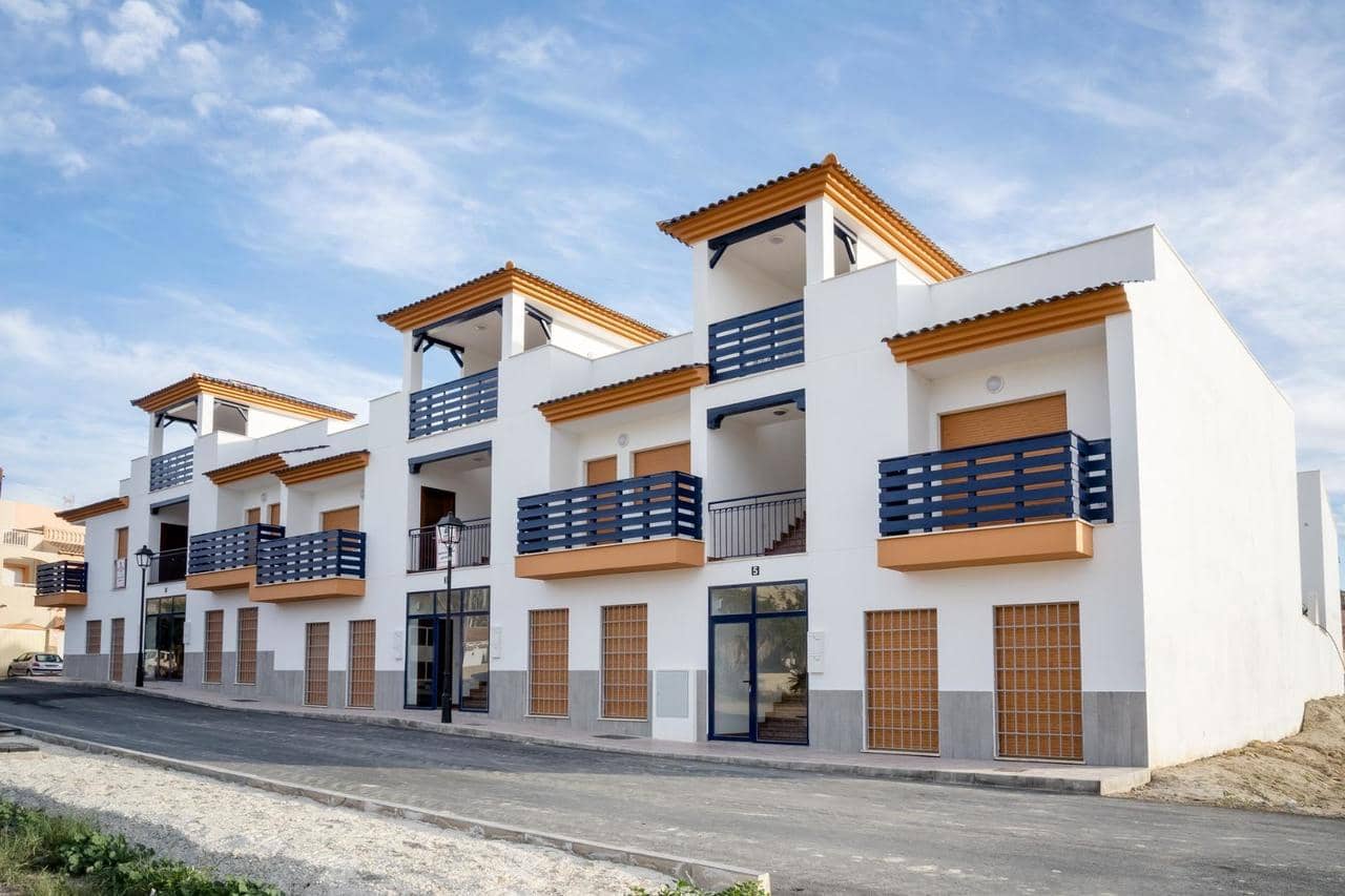 2 slaapkamer Penthouse te koop in Cuevas del Almanzora met zwembad - € 139.900 (Ref: 9823187)