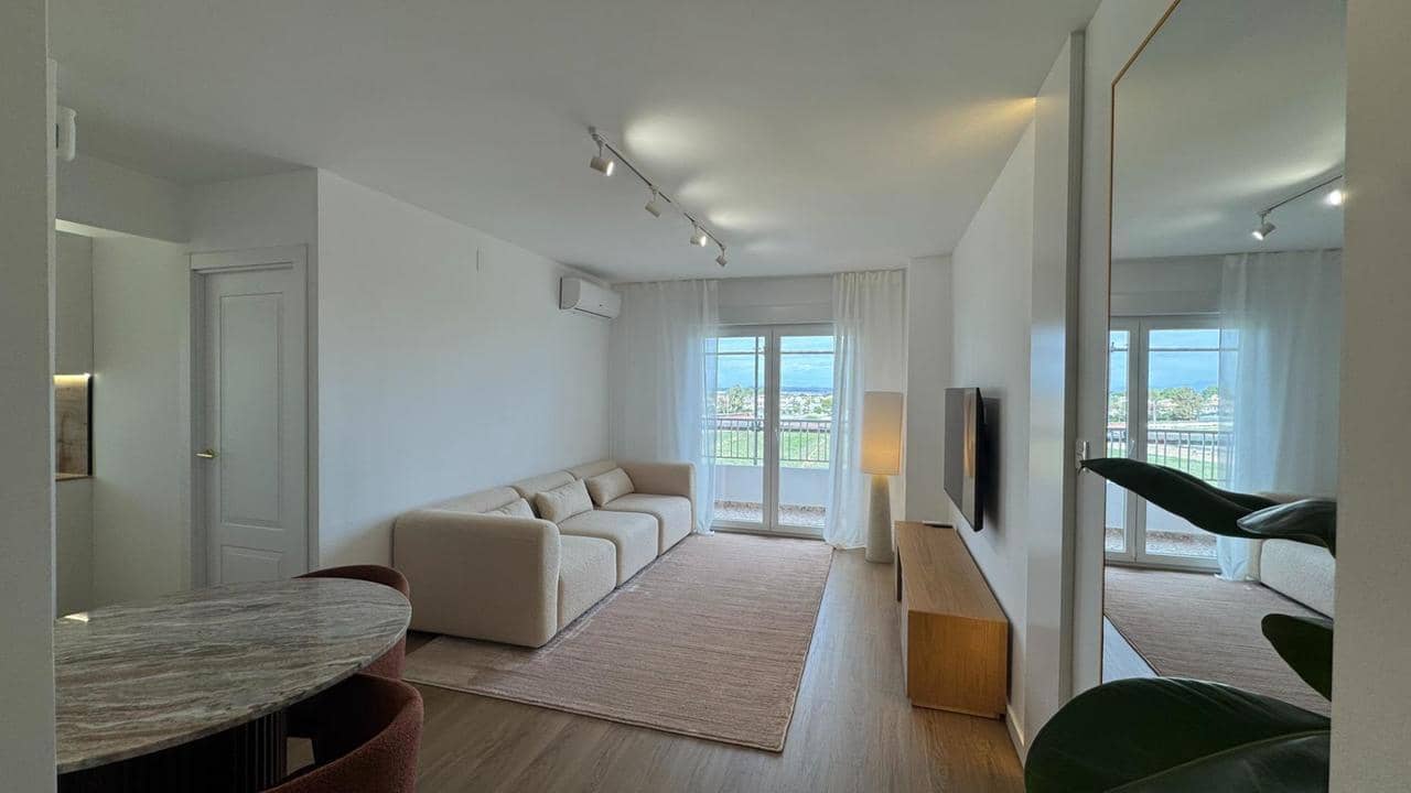 2 chambre Appartement à vendre à Torrevieja avec piscine - 235 000 € (Ref: 9825603)