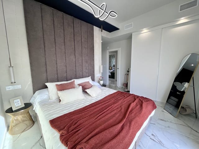 3 soverom Villa til salgs i Doña Pepa, Rojales med svømmebasseng - € 496 000 (Ref: 9827490)