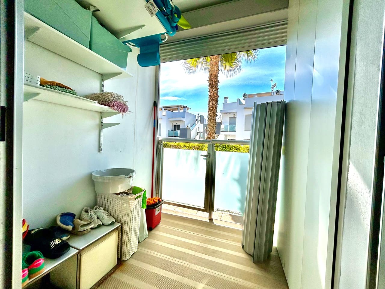 2 sypialnia Apartament na sprzedaż w Punta Prima z basenem garażem - 240 000 € (Ref: 9827634)