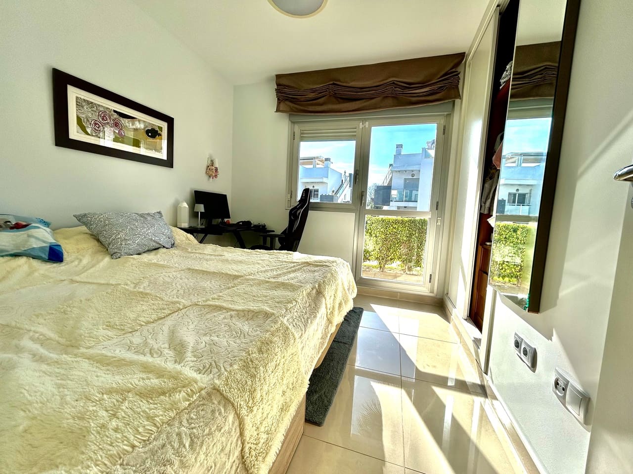 2 bedroom Apartment for sale in Punta Prima with pool garage - € 240,000 (Ref: 9827635)