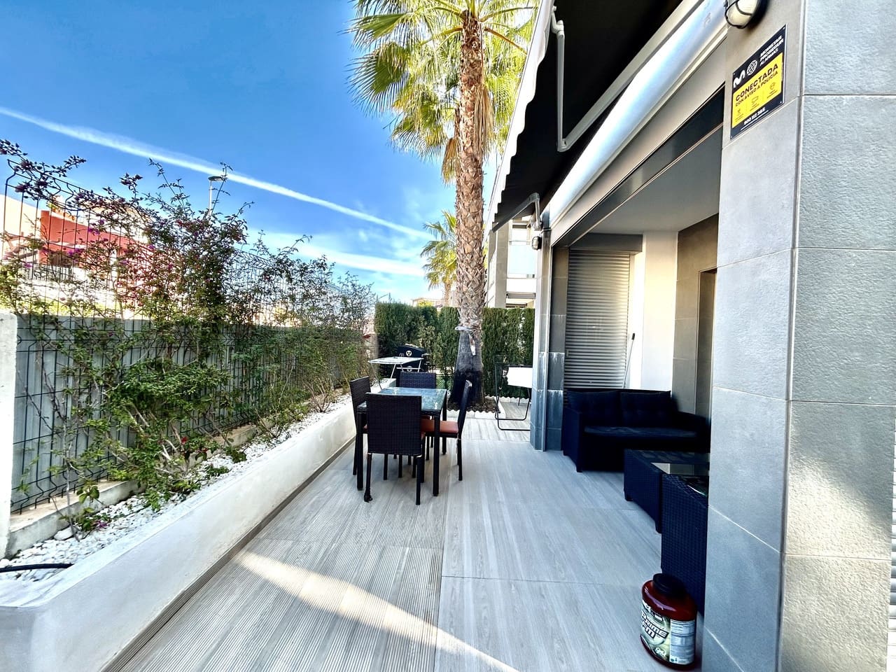 2 bedroom Apartment for sale in Punta Prima with pool garage - € 240,000 (Ref: 9827636)