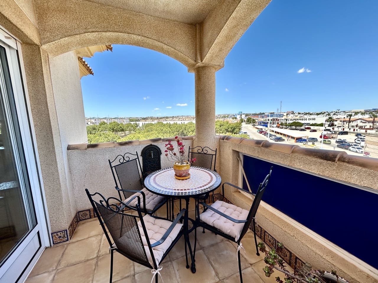 2 Zimmer Apartment zu verkaufen in La Zenia mit Pool - 175.000 € (Ref: 9827733)