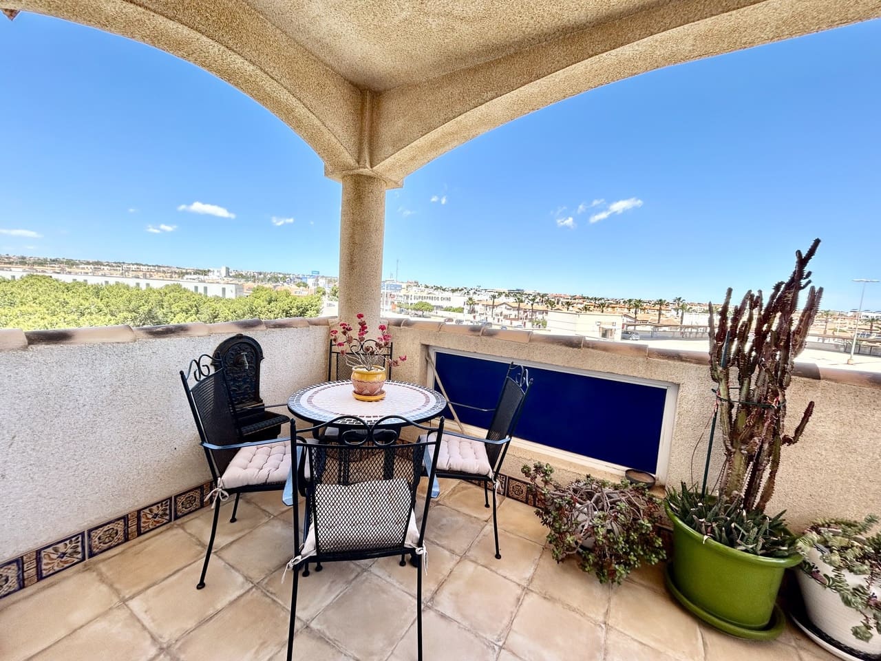 2 Zimmer Apartment zu verkaufen in La Zenia mit Pool - 175.000 € (Ref: 9827733)