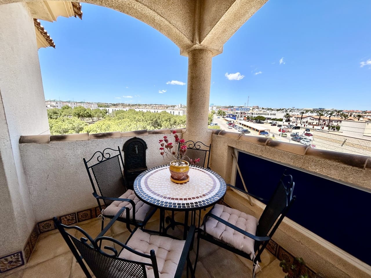 2 Zimmer Apartment zu verkaufen in La Zenia mit Pool - 175.000 € (Ref: 9827733)