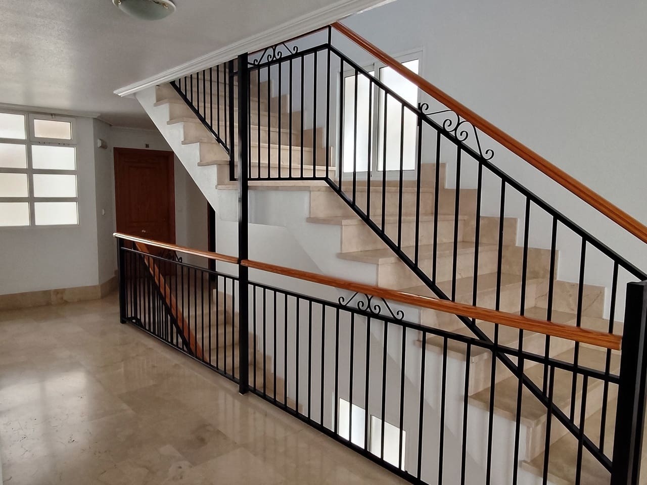 2 Zimmer Apartment zu verkaufen in La Zenia mit Pool - 175.000 € (Ref: 9827733)