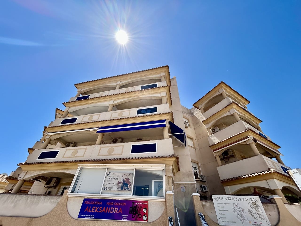 2 Zimmer Apartment zu verkaufen in La Zenia mit Pool - 175.000 € (Ref: 9827733)