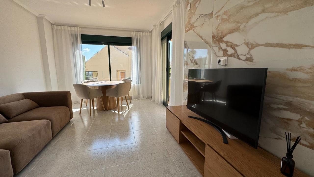 2 Zimmer Apartment zu verkaufen in Orihuela Costa mit Pool - 239.000 € (Ref: 9828828)