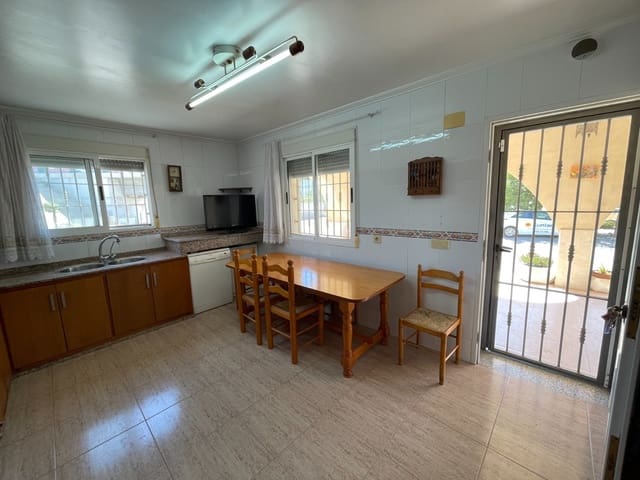 Chalet de 3 habitaciones en Crevillente / Crevillent en venta - 299.000 € (Ref: 9829554)