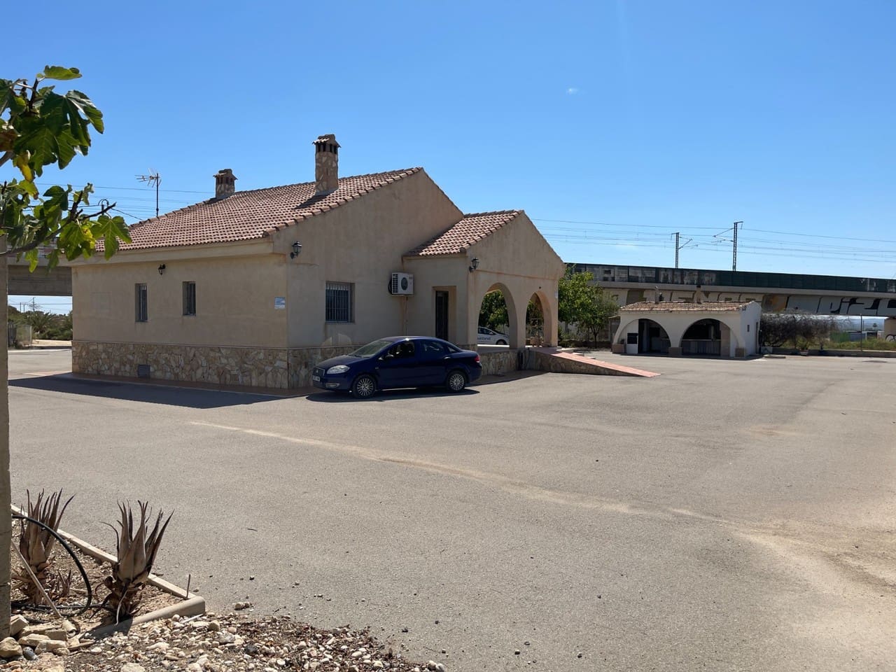 3 bedroom Villa for sale in Crevillente / Crevillent - € 299,000 (Ref: 9829554)