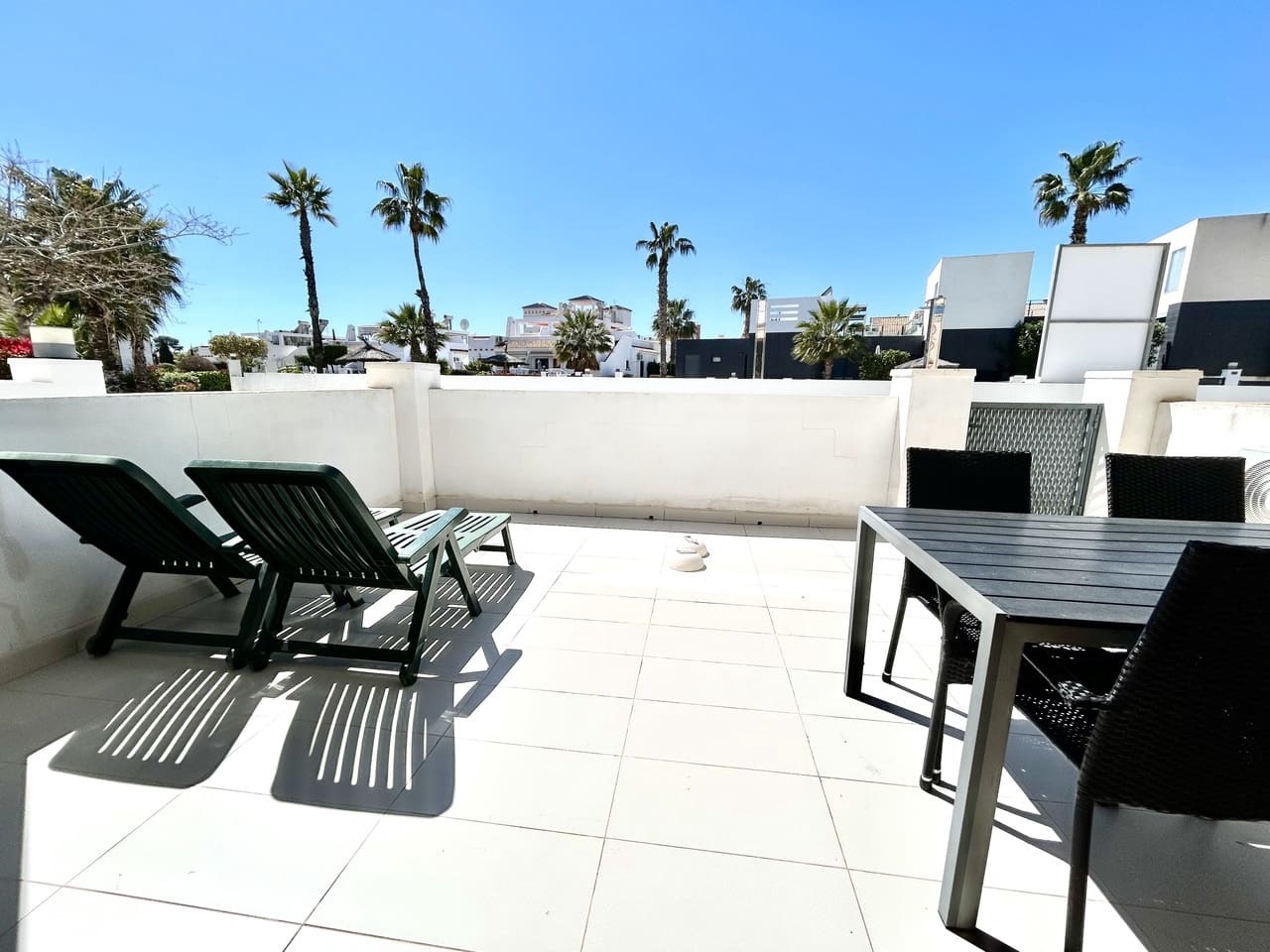 2 bedroom Apartment for sale in Villamartin with pool garage - € 235,000 (Ref: 9829558)