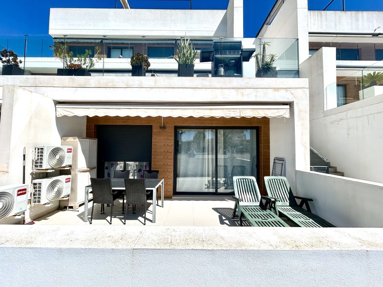 2 bedroom Apartment for sale in Villamartin with pool garage - € 235,000 (Ref: 9829558)