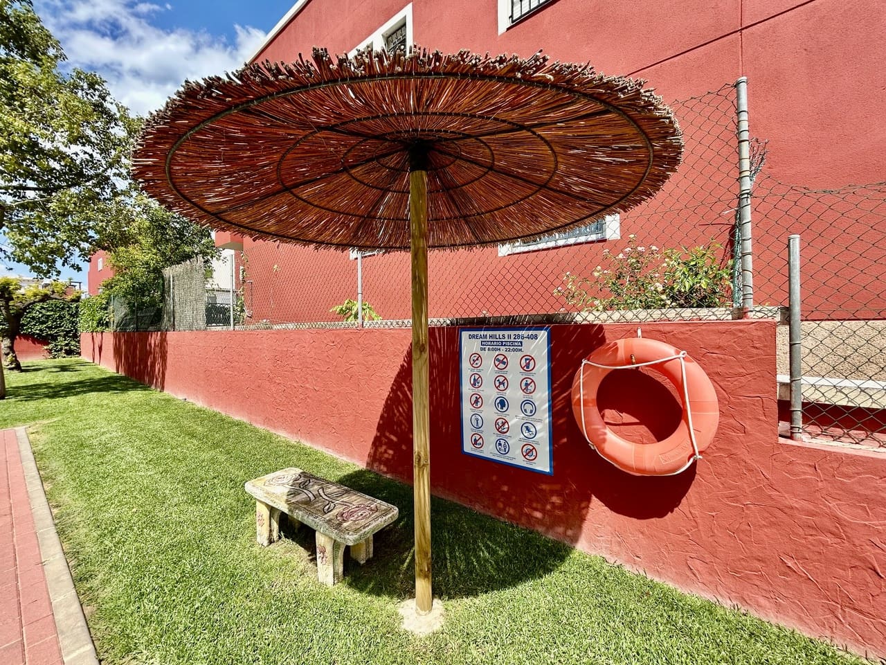 2 chambre Appartement à vendre à Los Balcones avec piscine garage - 189 900 € (Ref: 9831948)