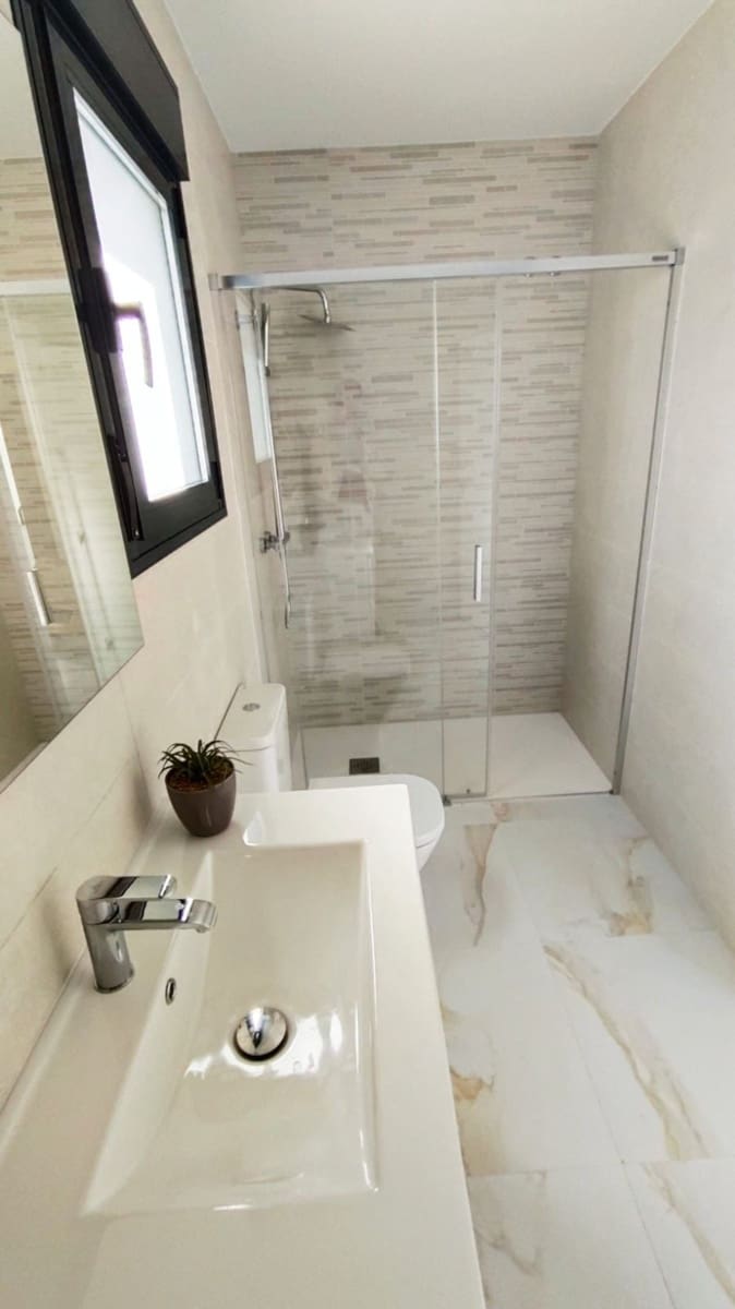 3 bedroom Villa for sale in Pinar de Campoverde with pool garage - € 422,500 (Ref: 9832852)