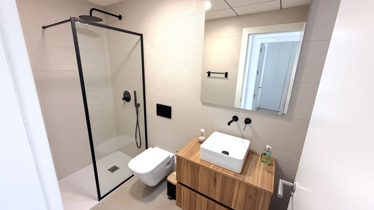 3 slaapkamer Bungalow te koop in Pilar de la Horadada met zwembad - € 399.000 (Ref: 9833957)
