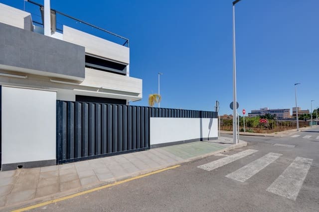 3 chambre Bungalow à vendre à Pilar de la Horadada ciudad, Pilar de la Horadada avec piscine - 399 000 € (Ref: 9833957)