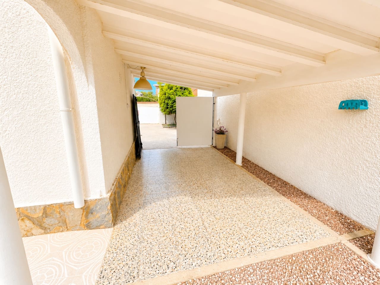 Chalet de 3 habitaciones en Ciudad Quesada en venta con piscina - 339.950 € (Ref: 9834533)