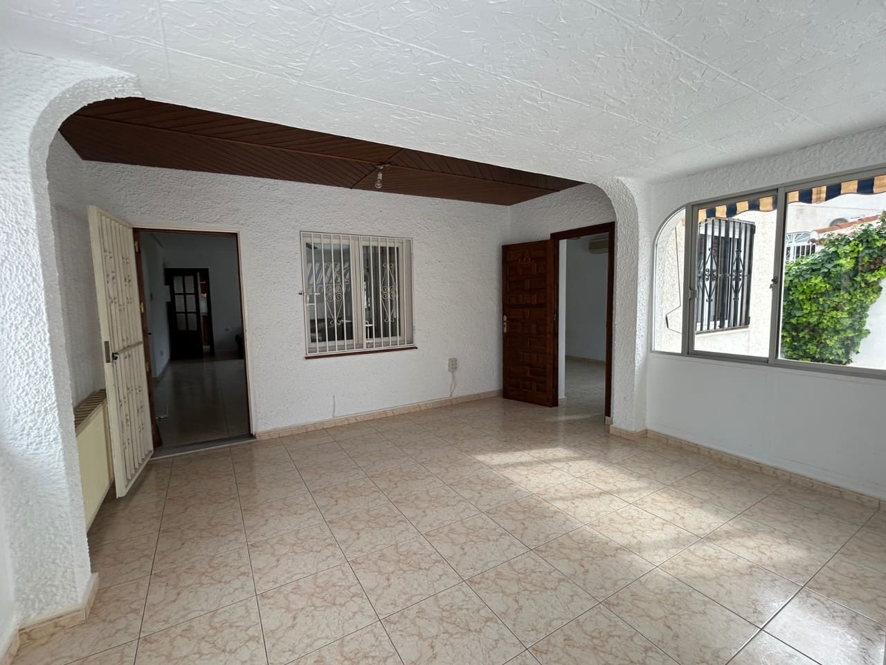 Chalet de 3 habitaciones en Ciudad Quesada en venta con piscina - 339.950 € (Ref: 9834533)