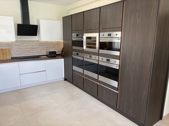 4 soveværelse Villa til salg i Pinar de Campoverde, Pilar de la Horadada med swimmingpool - € 699.950 (Ref: 9838235)