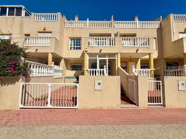 3 quarto Moradia para venda em Guardamar Playa, Guardamar del Segura com piscina - 185 000 € (Ref: 9843742)