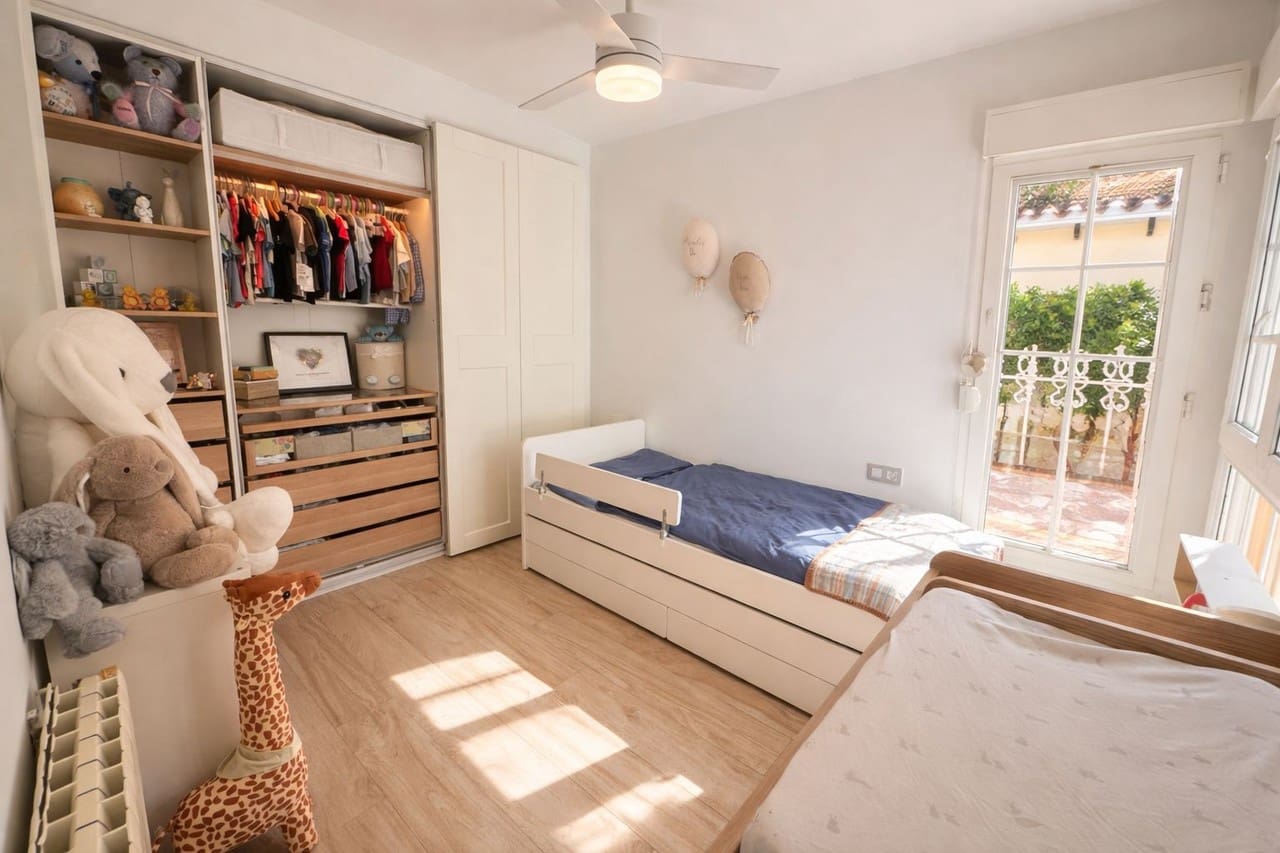 3 bedroom Villa for sale in Los Dolses with pool - € 549,000 (Ref: 9843744)