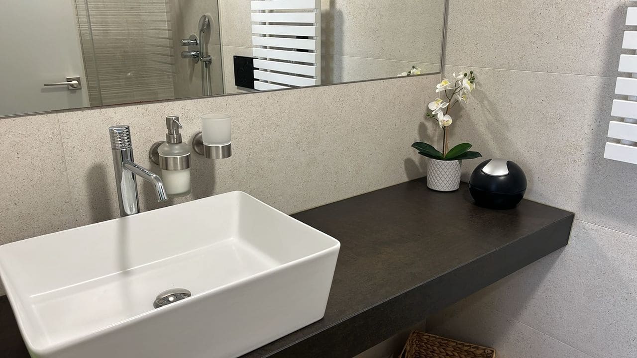 2 bedroom Apartment for sale in Los Altos - € 389,900 (Ref: 9846698)