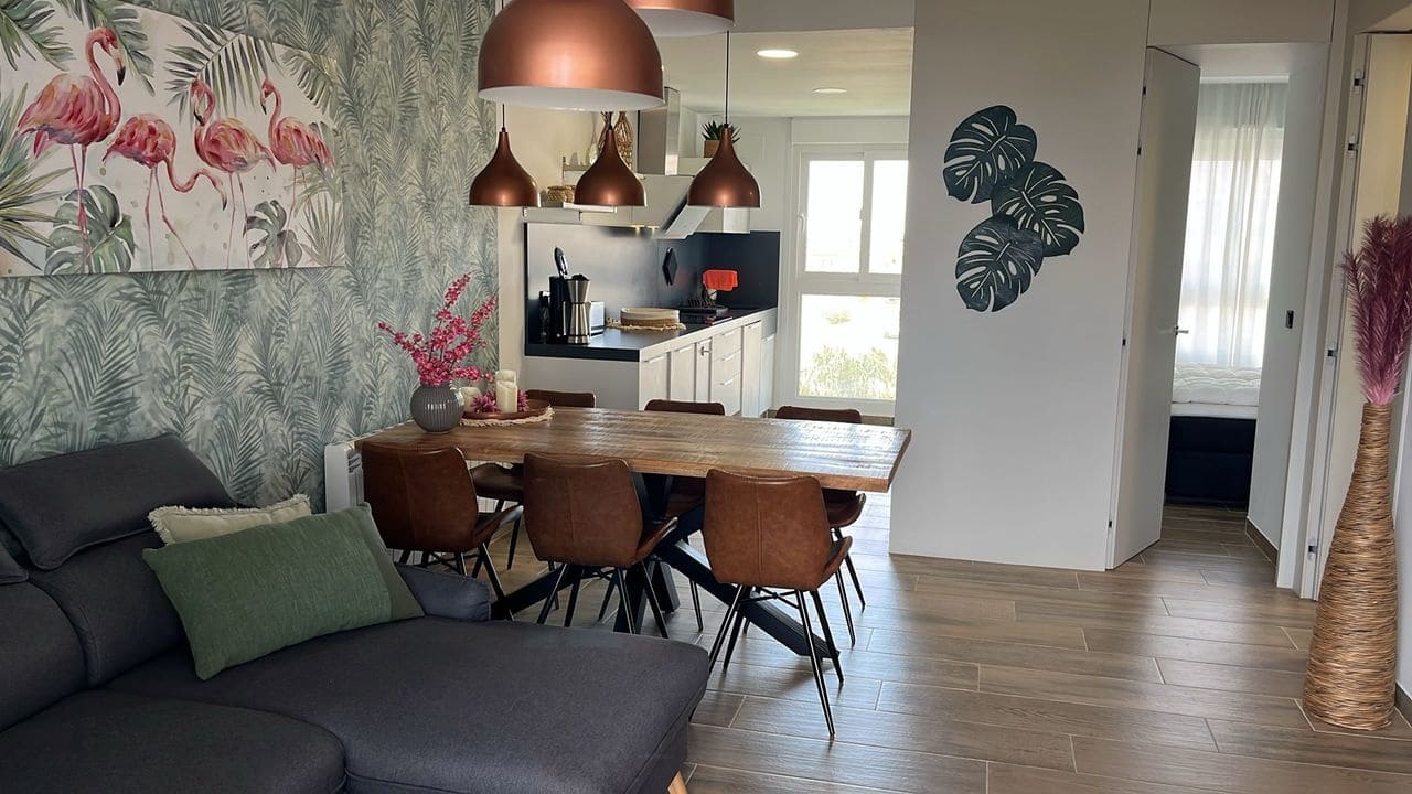 2 bedroom Apartment for sale in Los Altos - € 389,900 (Ref: 9846698)