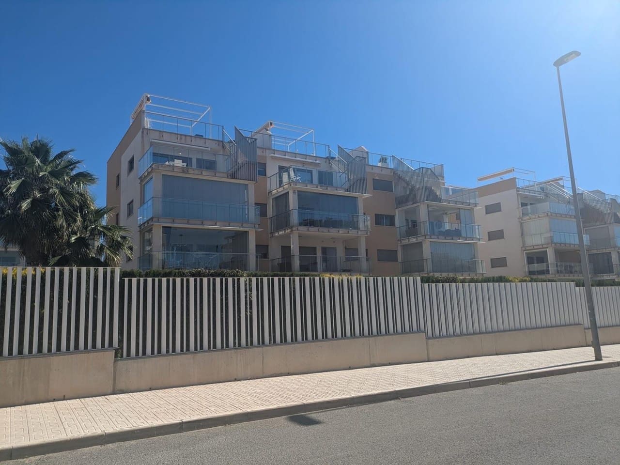 3 sypialnia Penthouse na sprzedaż w Villamartin z basenem - 350 000 € (Ref: 9848067)