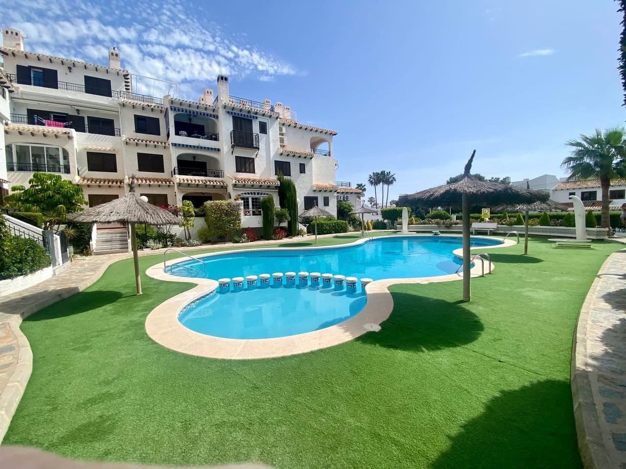 2 bedroom Apartment for sale in Cabo Roig - € 205,000 (Ref: 9849210)
