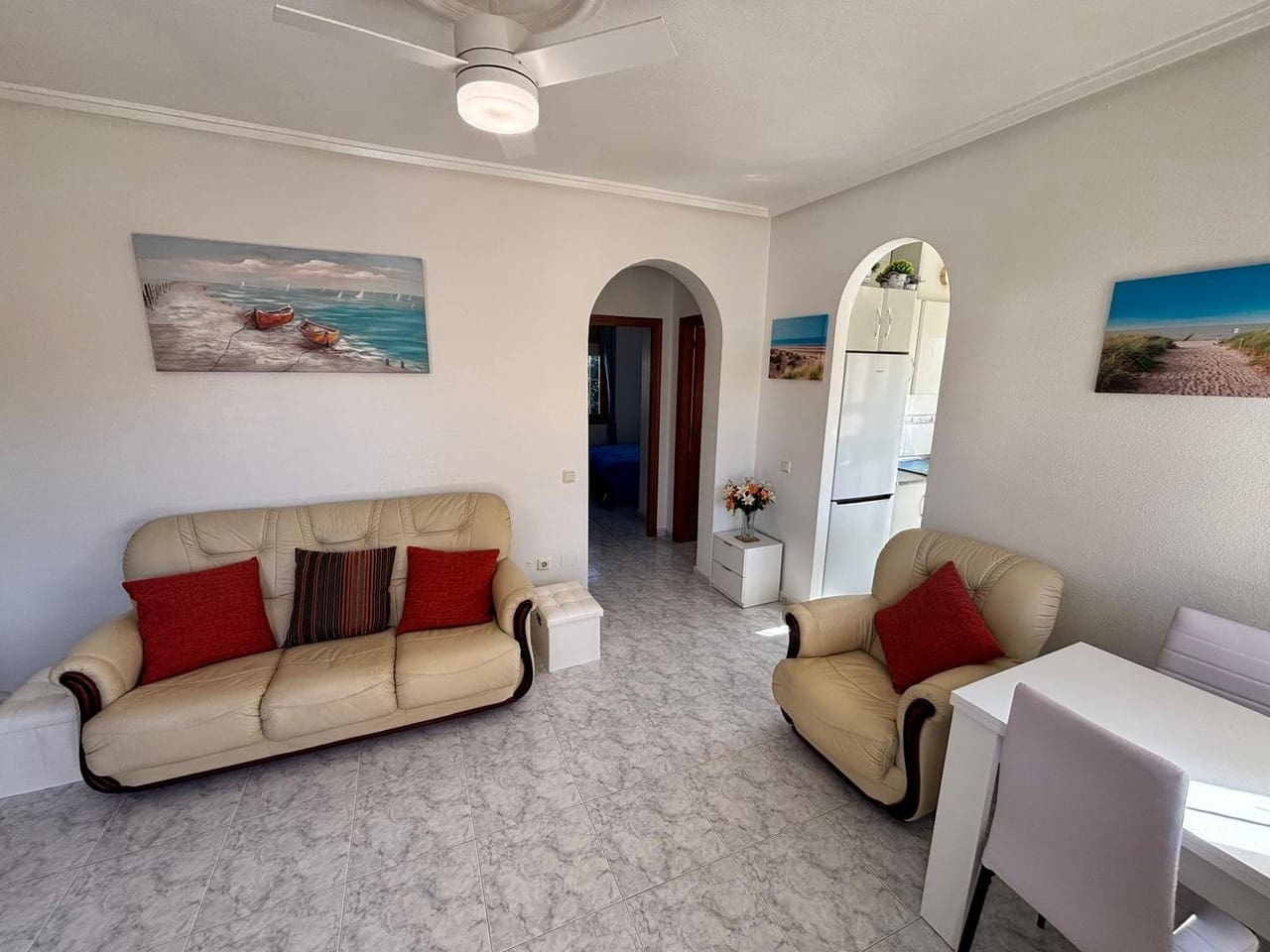 2 slaapkamer Villa te koop in Ciudad Quesada met zwembad - € 210.000 (Ref: 9849743)