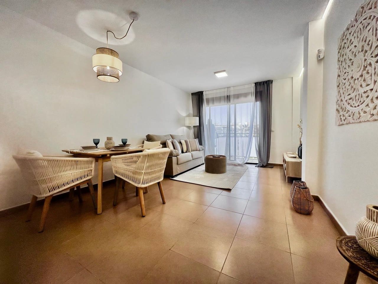 2 bedroom Apartment for sale in Torrevieja - € 199,700 (Ref: 9850975)