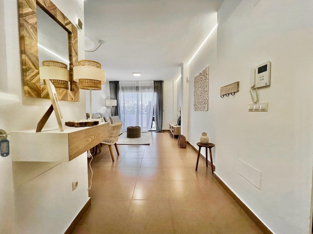 2 bedroom Apartment for sale in Torrevieja - € 199,700 (Ref: 9850975)